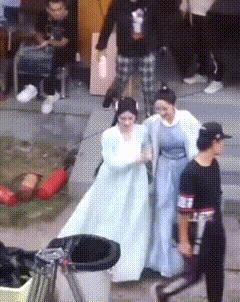 还记得“小娘惹”肖燕吗？去贵州支教了？