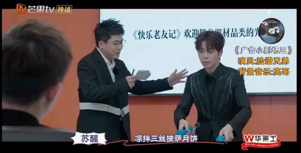 救命我在上班，要憋出内伤了…