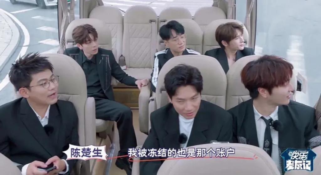 救命我在上班，要憋出内伤了…