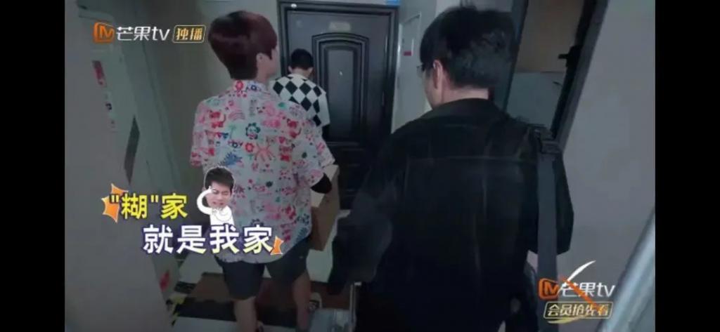 救命我在上班，要憋出内伤了…