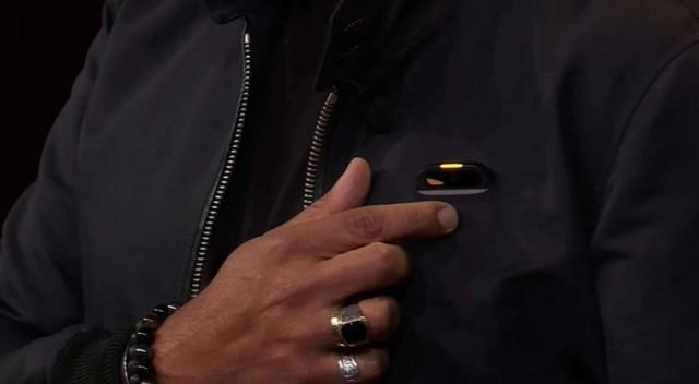 苹果新品可穿戴设备 Ai Pin 超多细节，一文看懂！