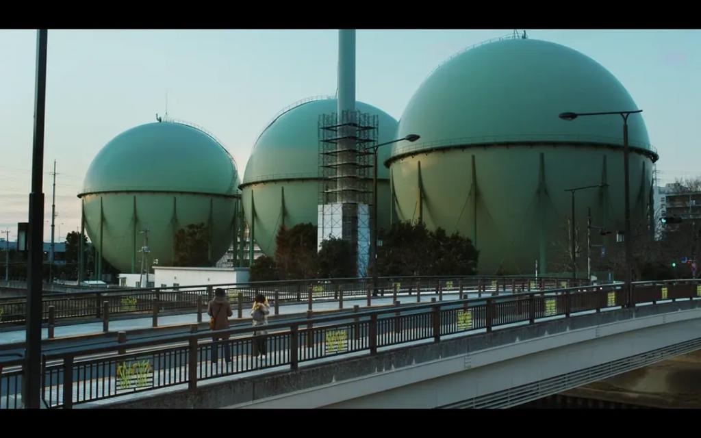 中国版《花束般的恋爱》还没拍，年轻人已经看完了