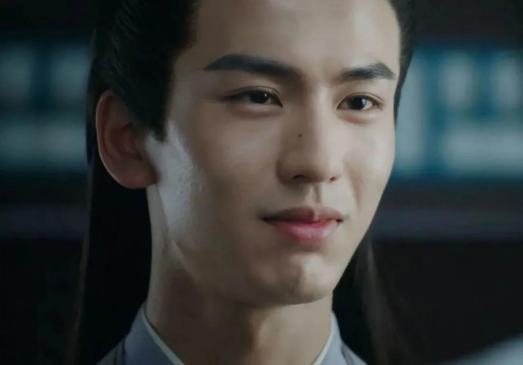 审美盲区里的古装丑男，马脸、斗鸡眼，内娱是要完了吗？