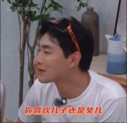 金莎和00后男友“母子恋”火上热搜？这恋综也太抓马了吧！