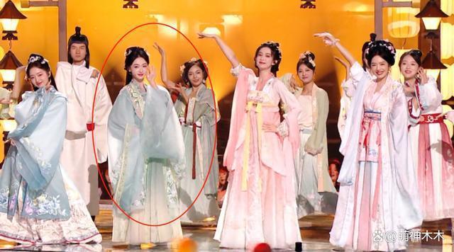 一夜爆红却两年没戏拍,耍大牌连扑9部剧,吴谨言近况令人唏嘘