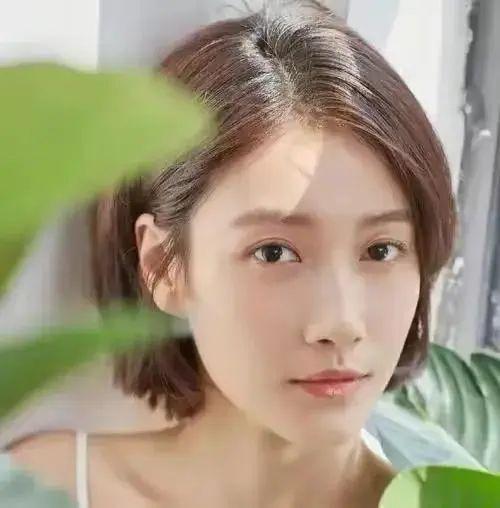 女演员长相有多重要？《无所畏惧》美艳热依扎和隐忍啜妮对比，差距一览无余