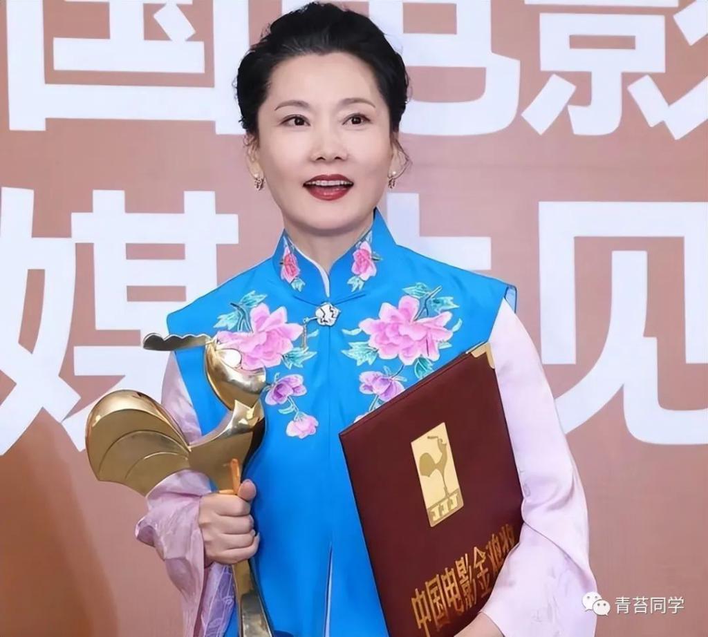 《孝庄秘史》21年后何赛飞获奖，宁静邬倩倩胡静都怎么样了