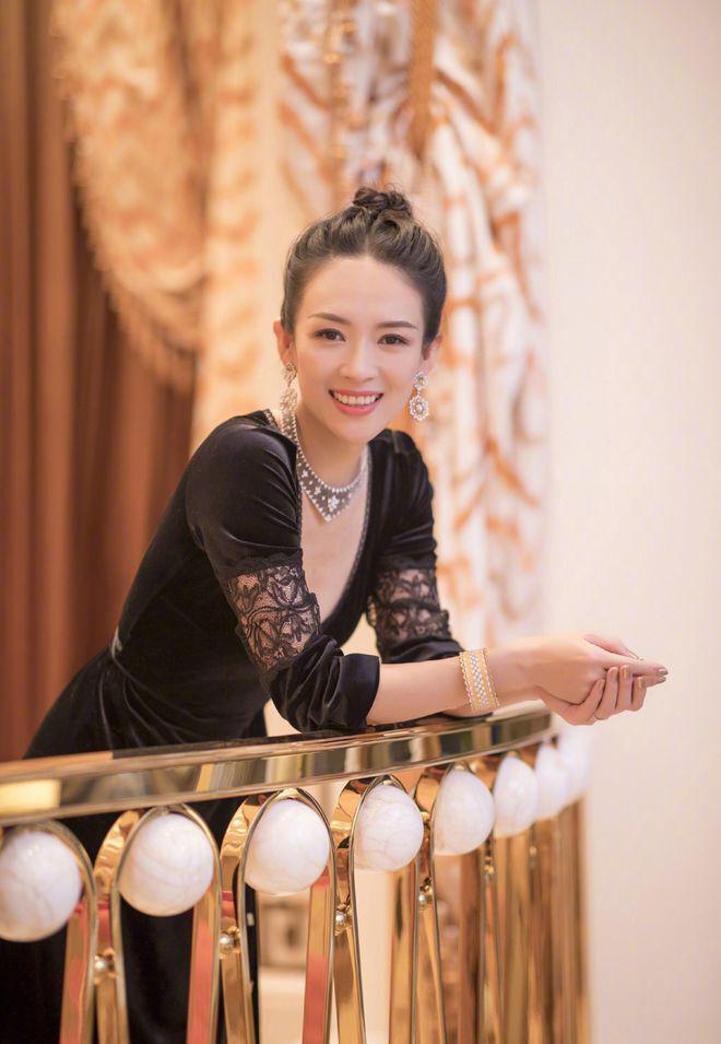 为什么张艺谋再也没有和章子怡合作过了？只因她的野心太大了