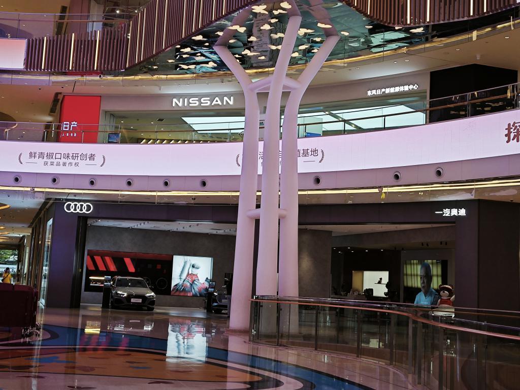 驻扎大商场的车企，得到想要的人气了吗？