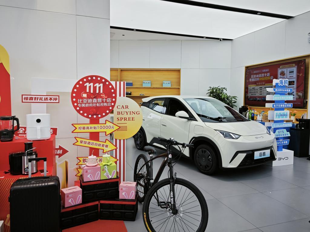 驻扎大商场的车企，得到想要的人气了吗？