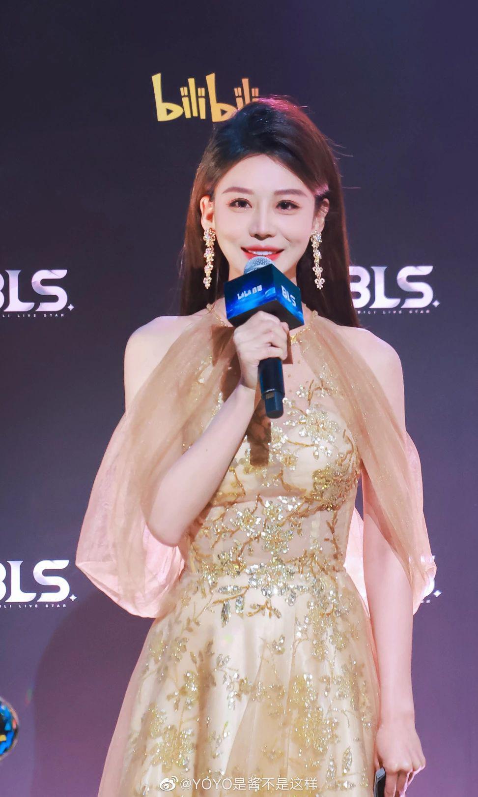 美女！才女！主持人大赛中的她，太讨喜了！