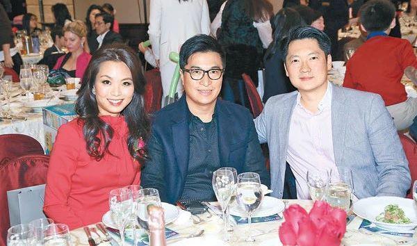 李嘉欣聚会为什么总“镶边”？看香港阔太圈“C位潜规则”
