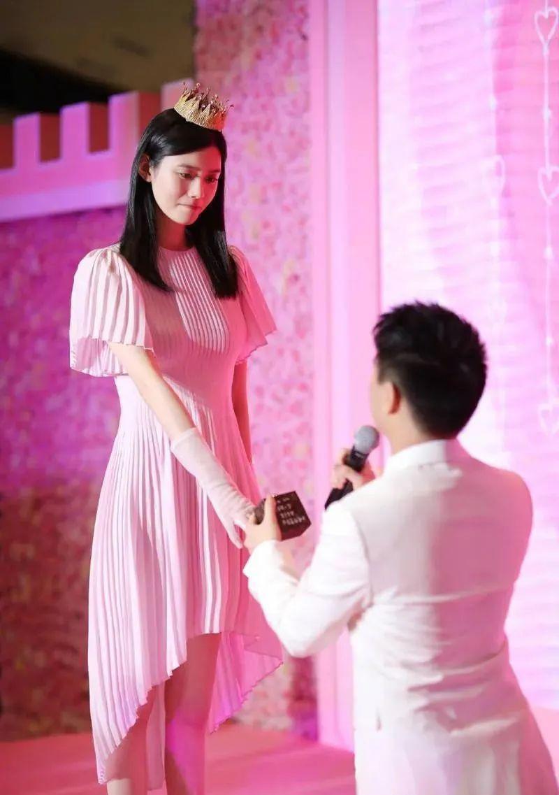 夫妻综艺《爱的修学旅行》奚梦瑶&何猷君：我的婚姻很幸福