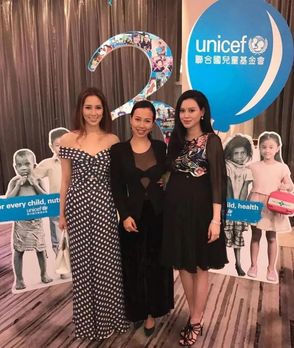 恭喜!顶级名媛出嫁,彩礼超10亿,女明星排队巴结…