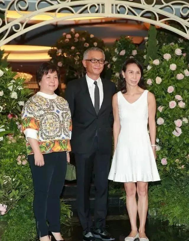 恭喜!顶级名媛出嫁,彩礼超10亿,女明星排队巴结…