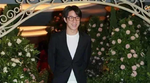 恭喜!顶级名媛出嫁,彩礼超10亿,女明星排队巴结…