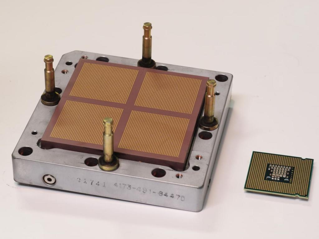 手机行业终结「小核」的历史，恰是芯片历史的一次进步