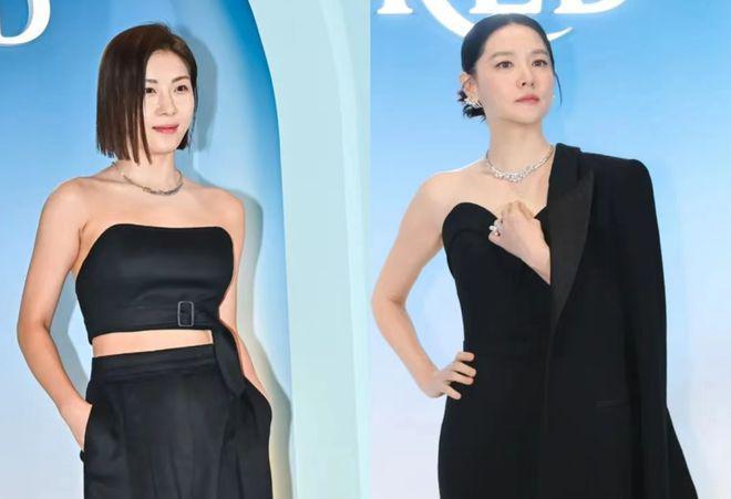 女神同台亮相：52岁李英爱优雅贵气，河智苑展示好身材