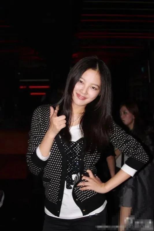 这是最不好惹的姐，一张嘴“人设崩塌”，37岁拒绝长大