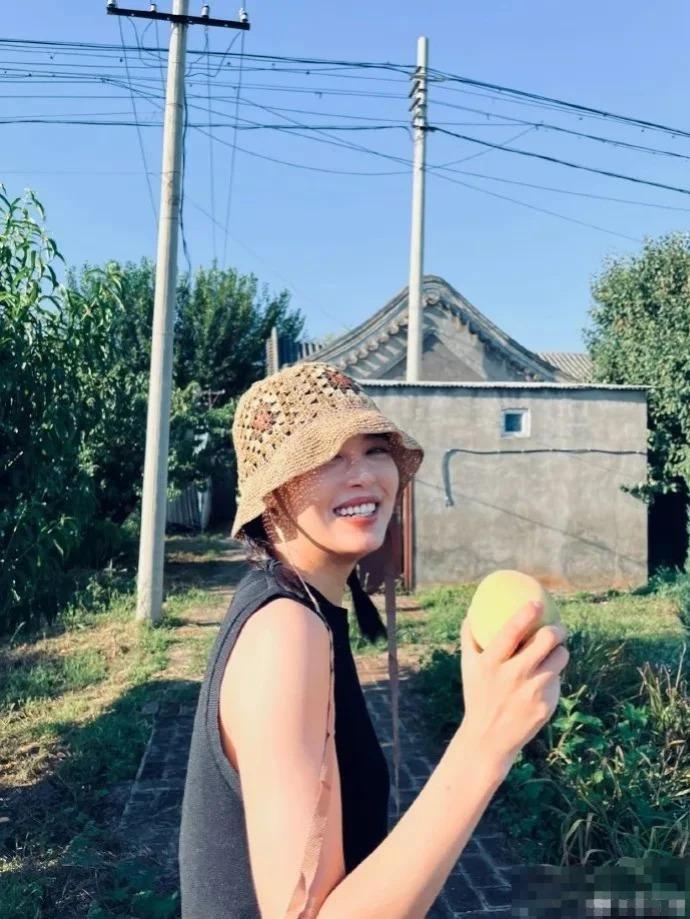 这是最不好惹的姐，一张嘴“人设崩塌”，37岁拒绝长大