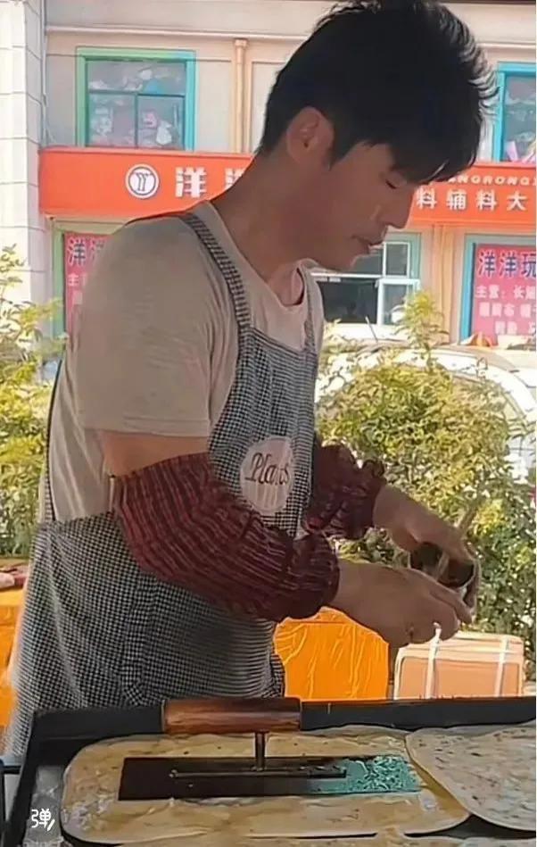 山寨鹿晗，狂赚3500万…