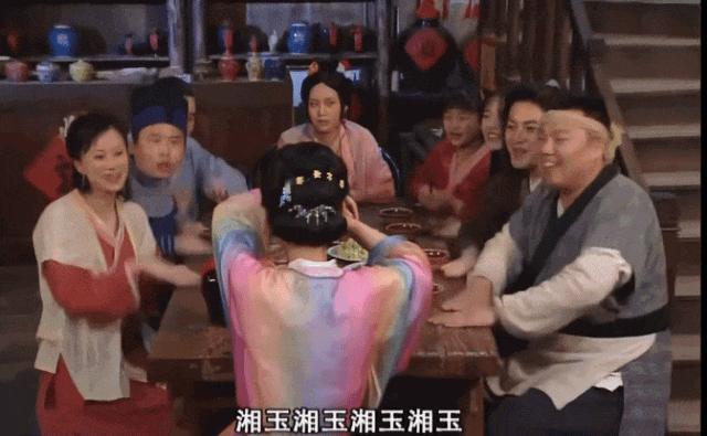 “玩不起”的关晓彤，踩了年轻人最恨的雷区