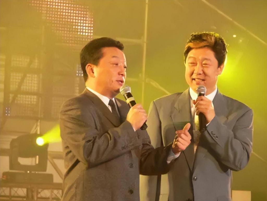 原以为他退休，其实已去世10年！姜昆蔡明含泪送别，死因令人心酸