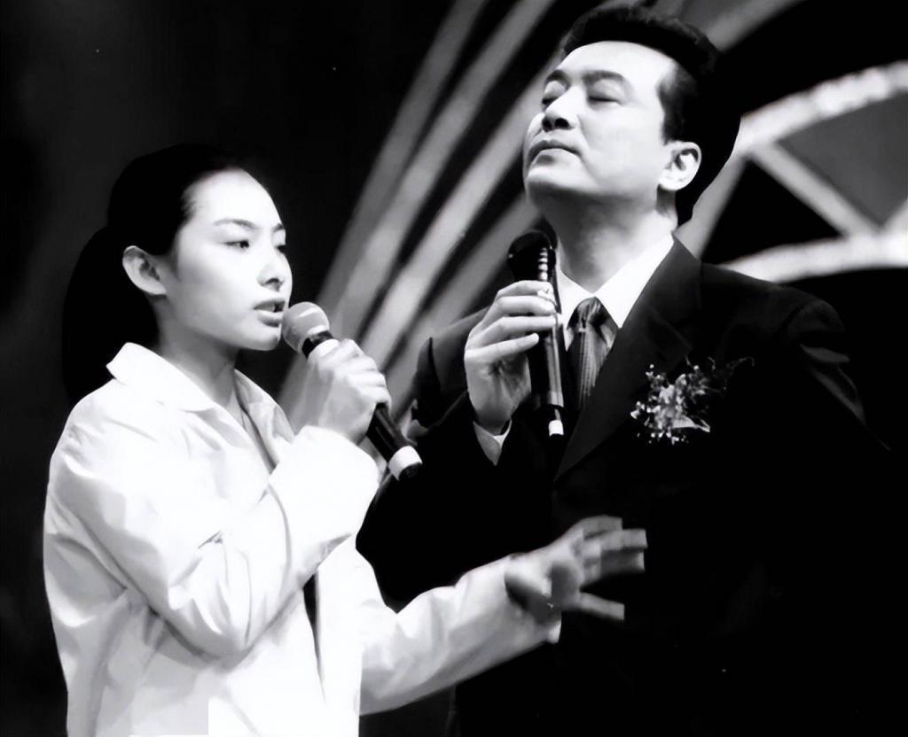 原以为他退休，其实已去世10年！姜昆蔡明含泪送别，死因令人心酸