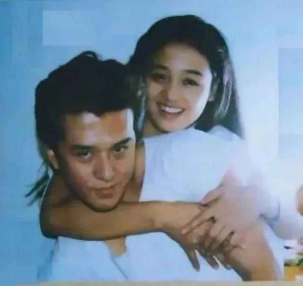 13年后，顶流男星之死