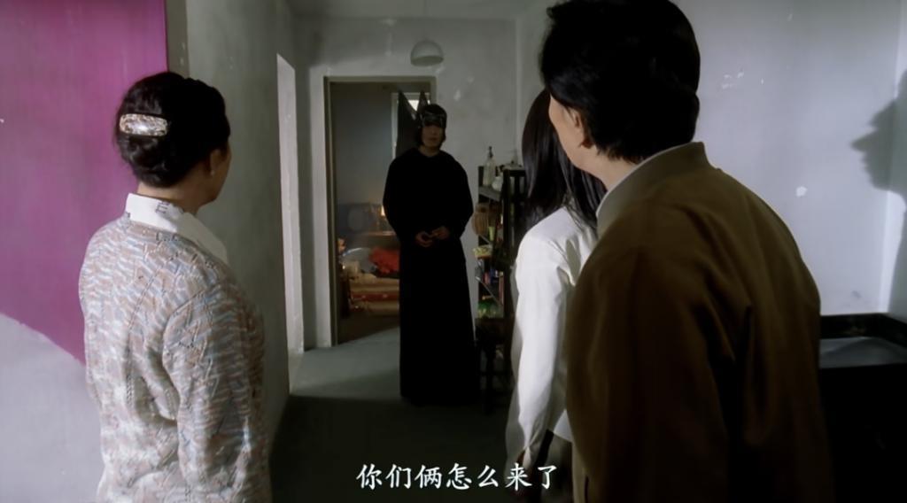 13年后，顶流男星之死