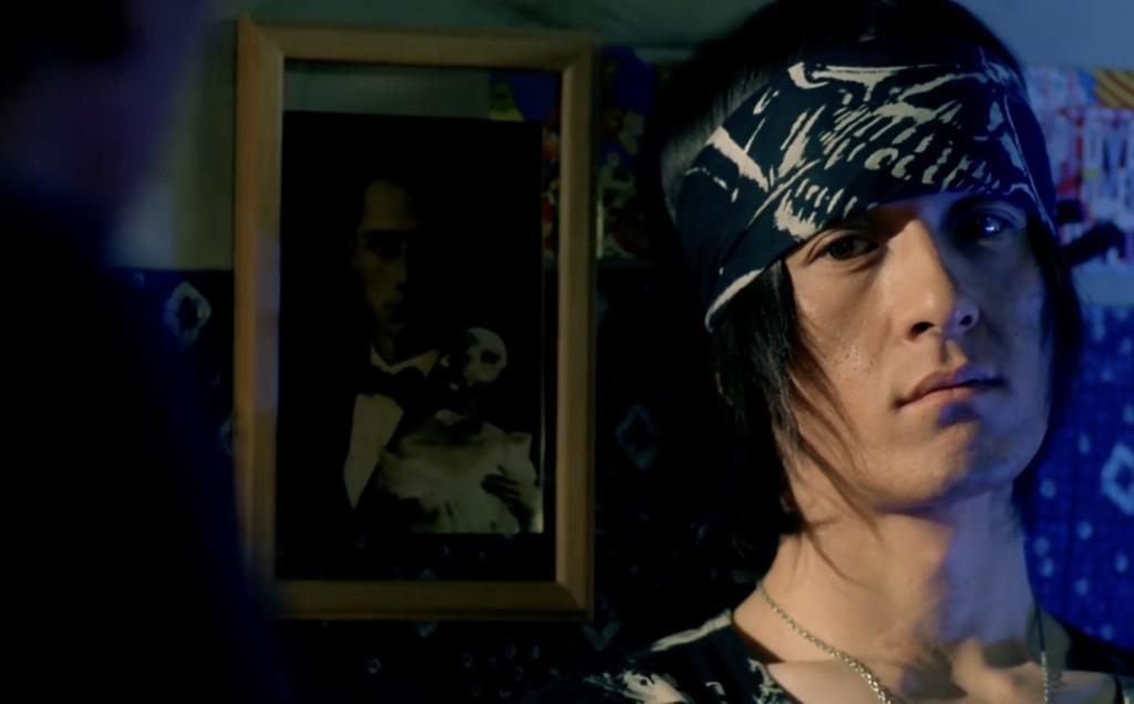 13年后，顶流男星之死