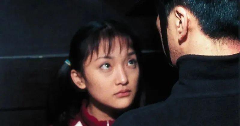 13年后，顶流男星之死