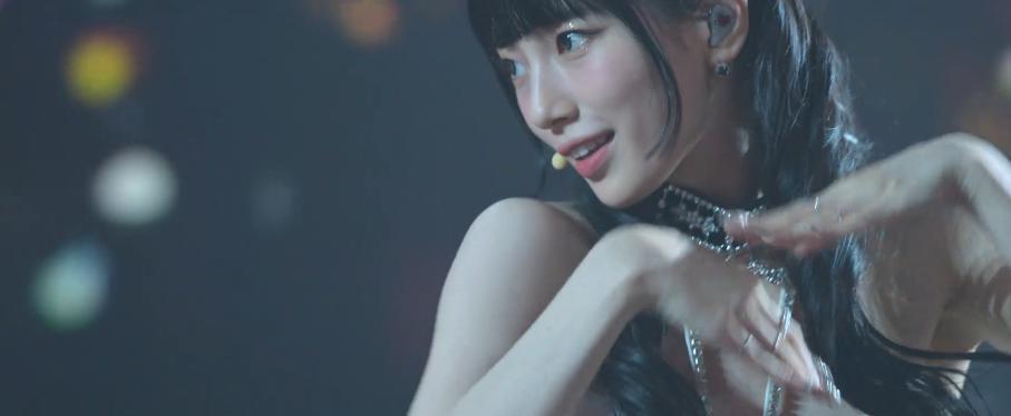 意淫她取乐，真恶心！