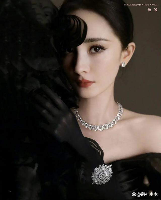 赵丽颖最新硬照翻车！妆容显脏眼神胆怯，被嘲满屏土味