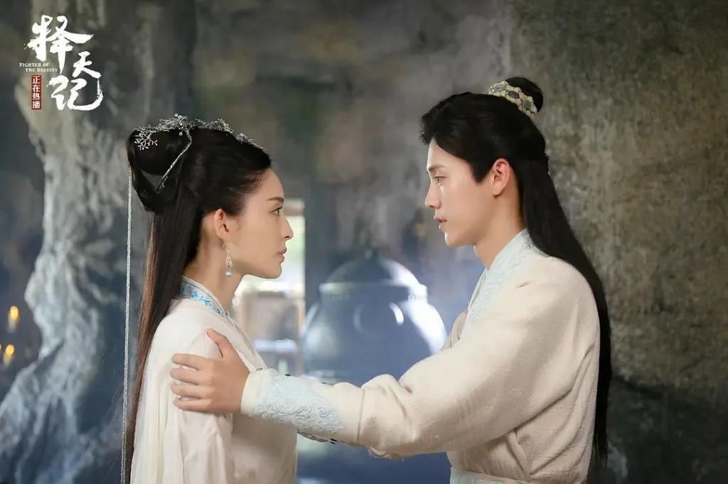 一夜火成顶流的他，如今竟被急哭了？