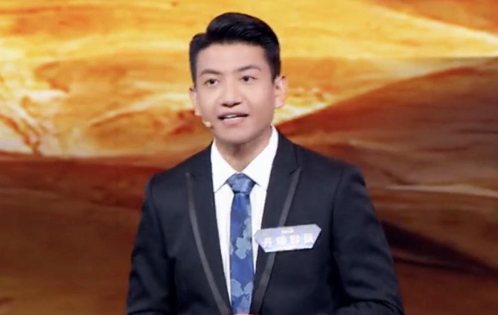 《主持人大赛》30强诞生，张慧鑫拿第一，撒贝宁尼格买提互换身份效果拉满