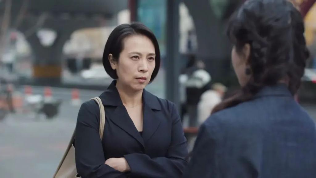 别再蹭热度了，观众的滤镜都快碎完了