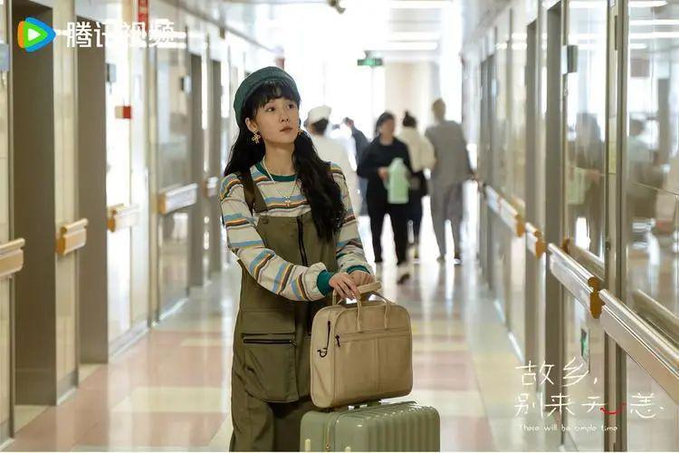 别再蹭热度了，观众的滤镜都快碎完了