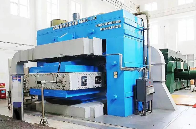 我国首次获得丰度 99% 以上的镱 176 同位素，达到国际先进水平