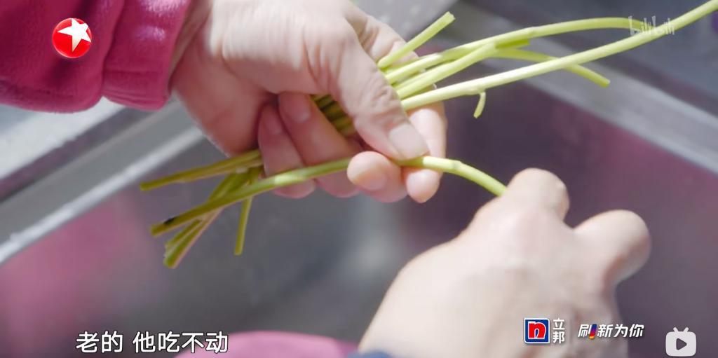 给前夫当保姆，也叫她的福报？？