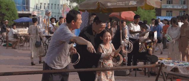 《无价之宝》票房口碑井喷打了多少资方的脸，张译又赌对了