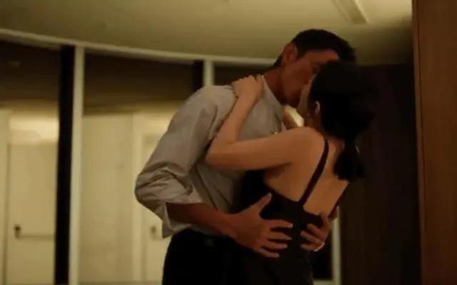 小S新剧大肆营销床戏，称公公私下看了10遍且私藏