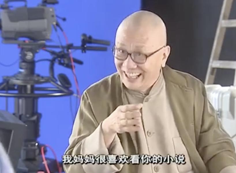 公然出轨，调戏王祖贤，这么好色下流，为何他没被封杀？