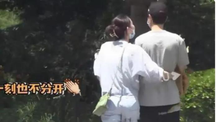 离了大谱！被插足戴绿帽，大导演自杀了…