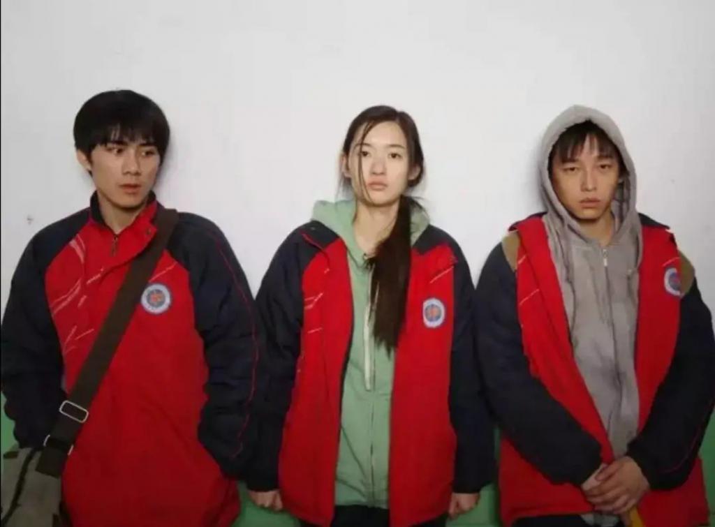 离了大谱！被插足戴绿帽，大导演自杀了…