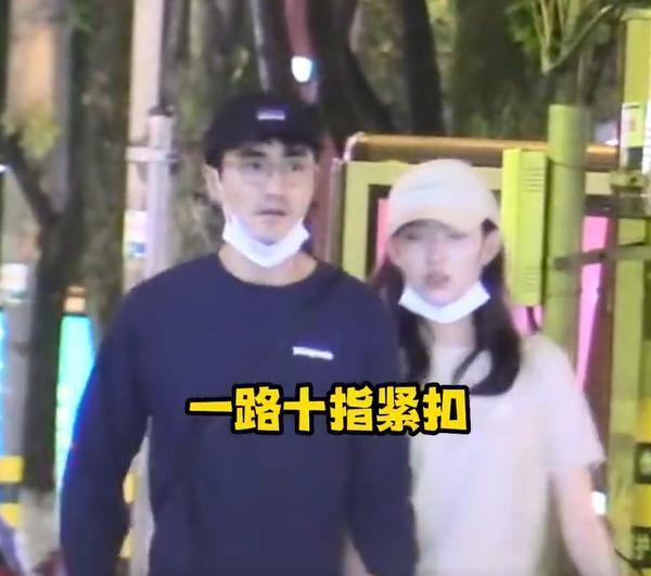 离了大谱！被插足戴绿帽，大导演自杀了…