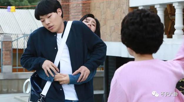 这一对也分了真的是戏里戏外都be啊！