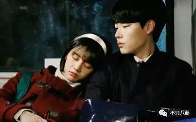 这一对也分了真的是戏里戏外都be啊！