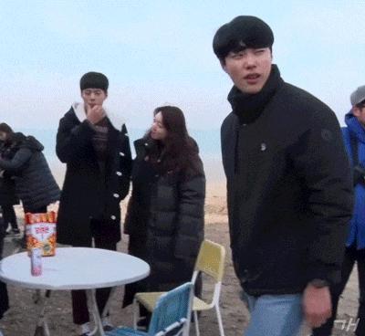 这一对也分了真的是戏里戏外都be啊！