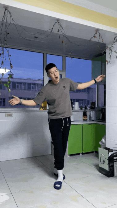 这是又塌了一个？